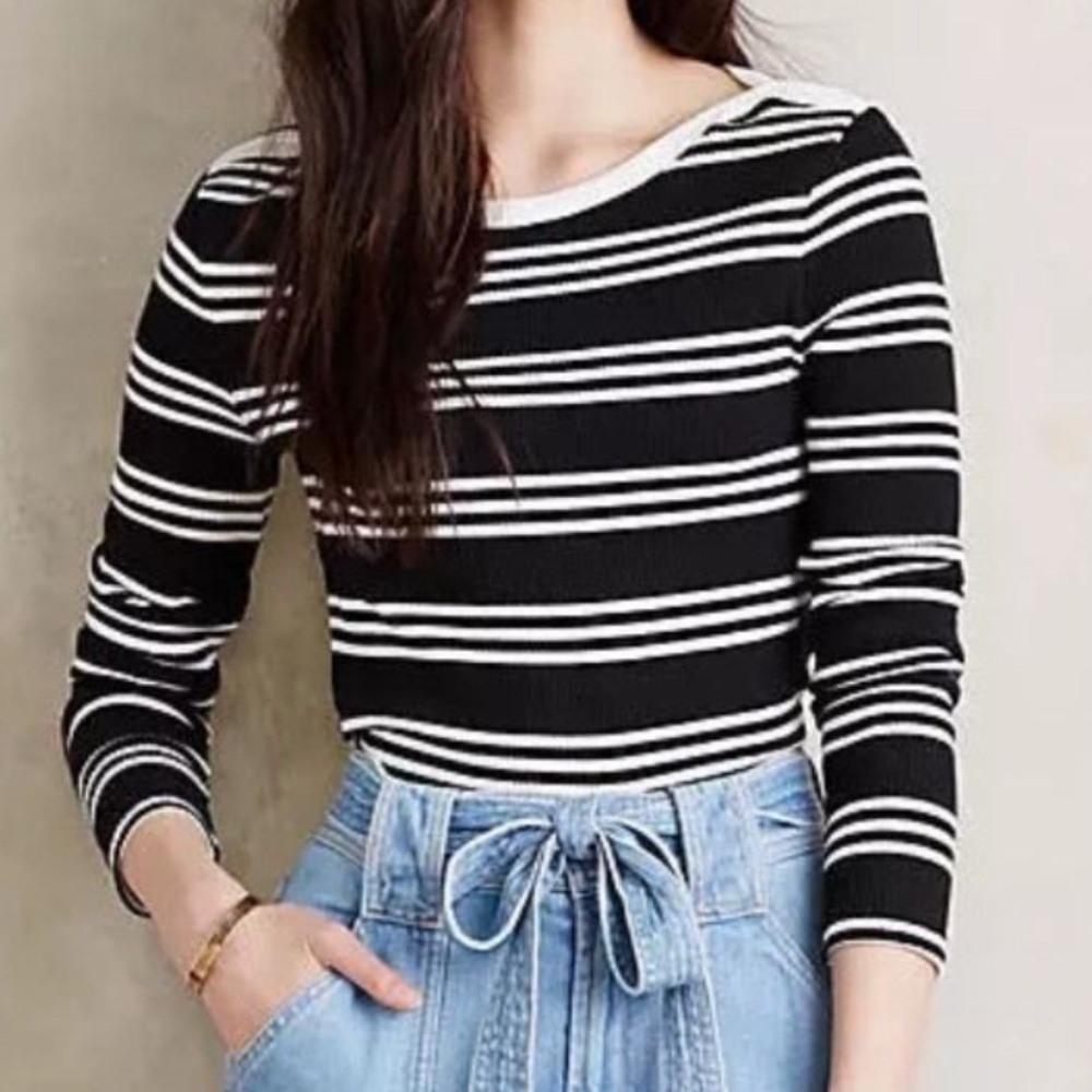 ANTHROPOLOGIE - RIBBED LONG-SLEEVE TEE